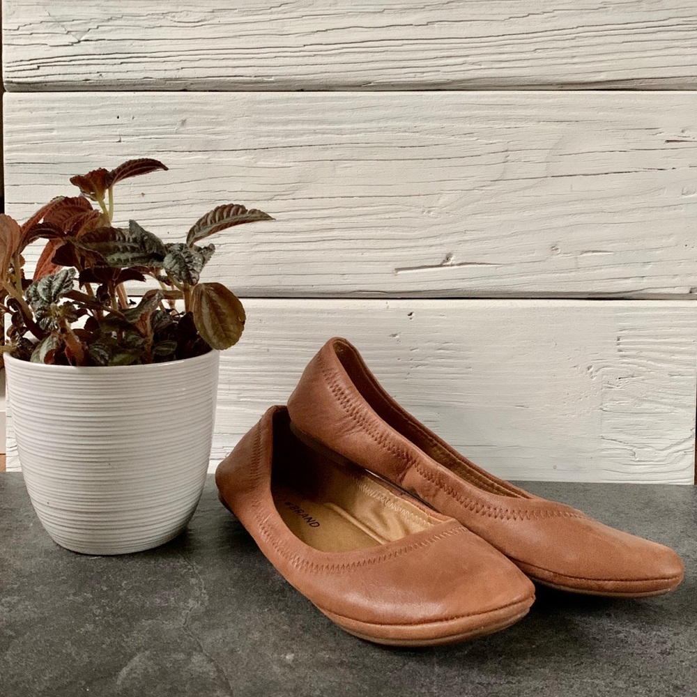 Lucky brand brown leather flats